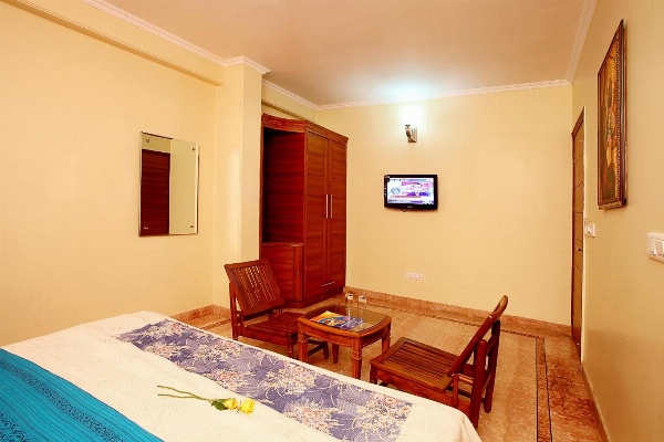 Indira International Inn image 4