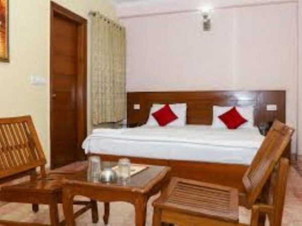 Indira International Inn image 7